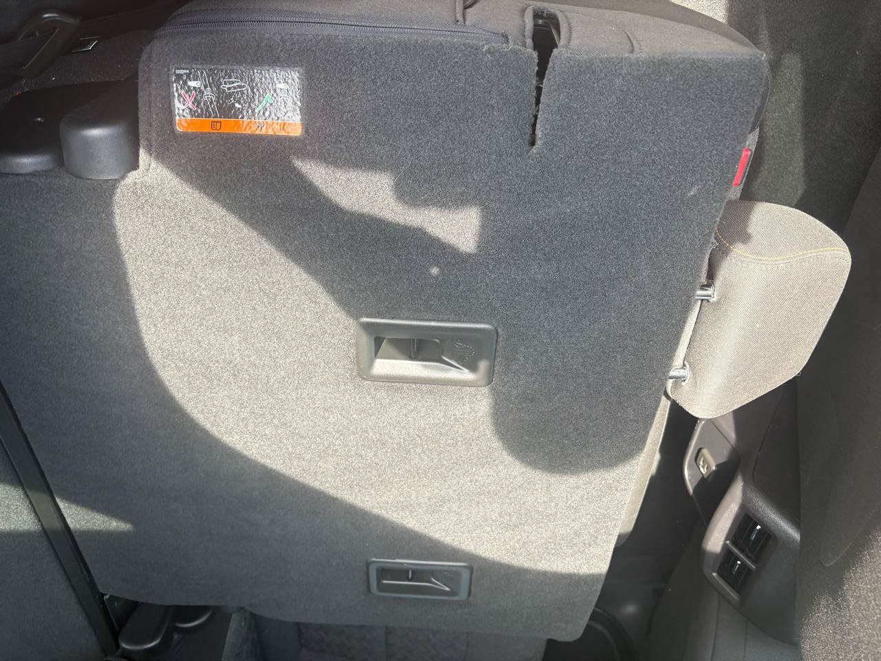 Used 2024 Chevrolet Equinox LT FWD image 34