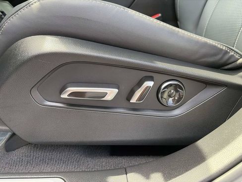 Used 2024 Acura RDX SH-AWD w/ Technology Package image 27