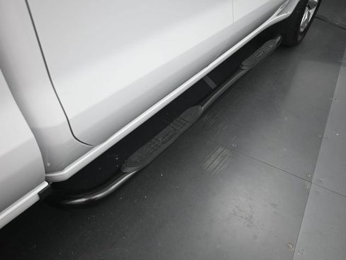 Used 2024 Chevrolet Silverado 1500 Custom RWD image 2