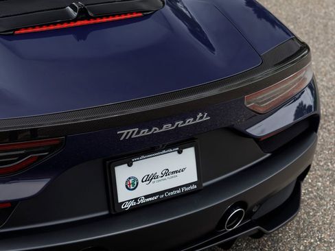 Used 2023 Maserati MC20 Coupe RWD image 42