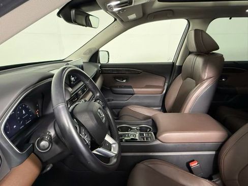 Used 2024 Honda Pilot Elite image 28