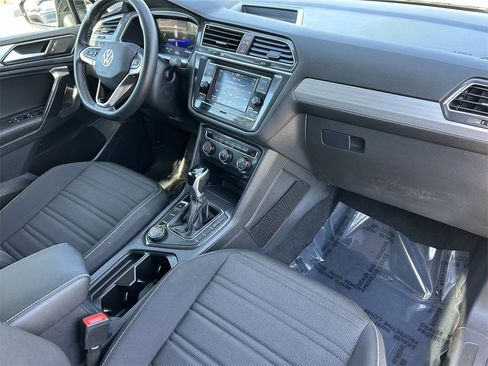 Used 2024 Volkswagen Tiguan S image 8