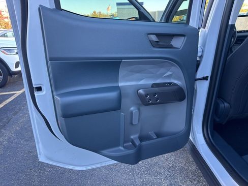 New 2025 Ford Maverick XLT w/ Black Appearance Package image 20