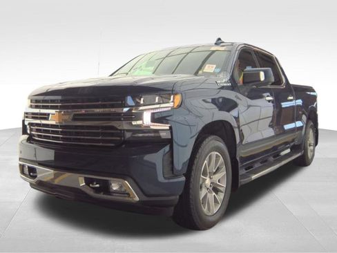 Used 2021 Chevrolet Silverado 1500 High Country w/ Safety Package II AWD/4WD image 2