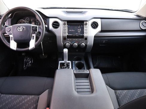 Used 2019 Toyota Tundra SR5 w/ SR5 Upgrade Package RWD image 21