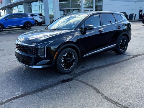 New 2026 Kia Sportage EX image 7