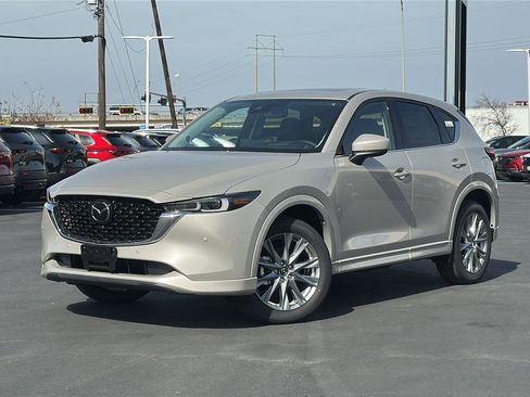 New 2025 MAZDA CX-5 AWD 2.5 S w/ Premium Plus Pkg image 2