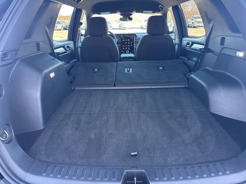 Used 2025 GMC Terrain Elevation image 47