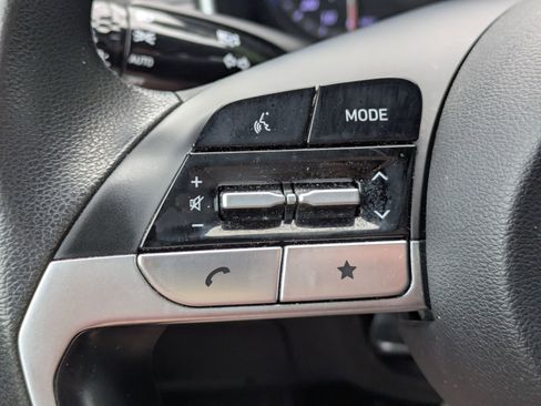 Used 2022 Hyundai Santa Cruz SEL FWD image 15