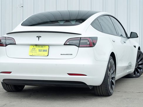 Used 2021 Tesla Model 3 Performance image 5