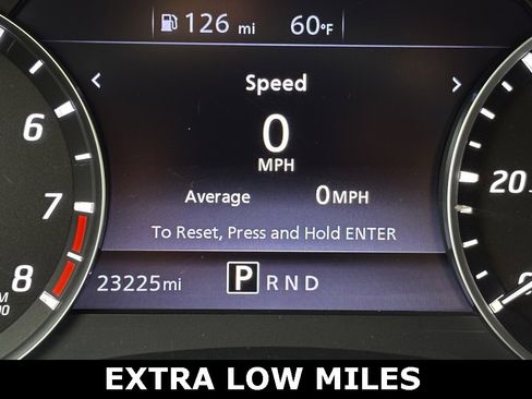 Used 2023 Nissan Frontier SV image 5