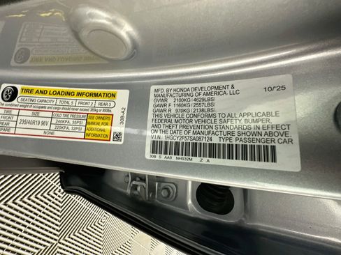 Used 2025 Honda Accord Sport image 12