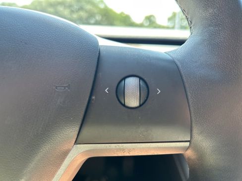 Used 2021 Tesla Model 3 Standard Range Plus RWD image 25