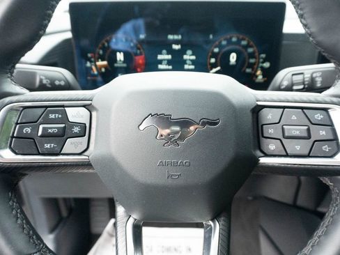 Used 2024 Ford Mustang GT RWD image 23