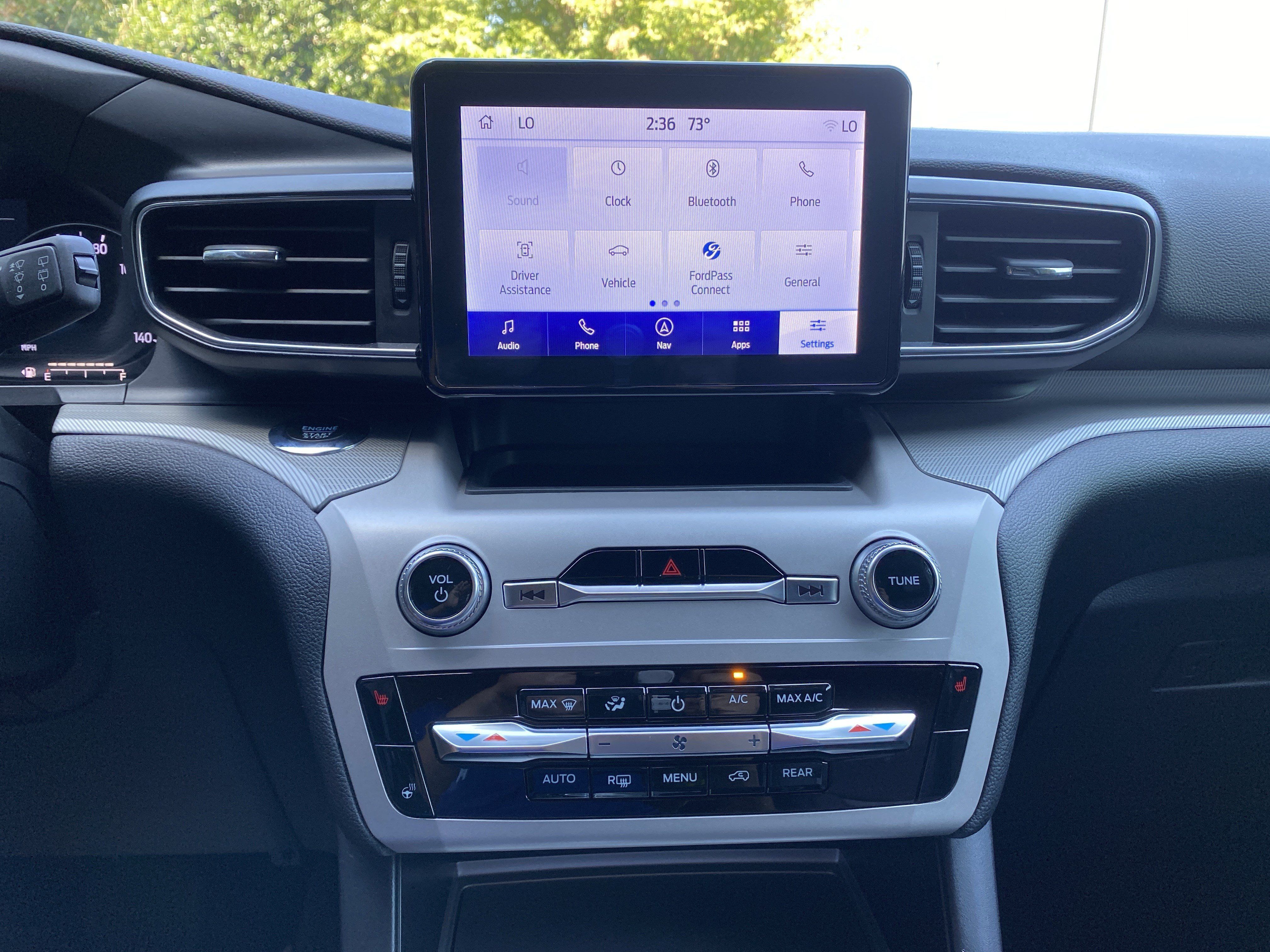 Used 2023 Ford Explorer XLT w/ Equipment Group 202A RWD image 24