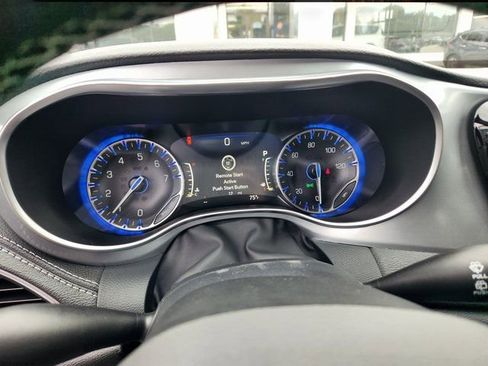 New 2026 Chrysler Pacifica Limited w/ S Appearance Package FWD image 21