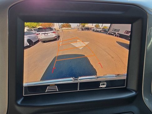 Used 2024 GMC Sierra 1500 Pro w/ Pro Value Package image 17