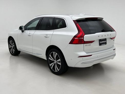 Used 2023 Volvo XC60 B5 Ultimate w/ Climate Package image 13