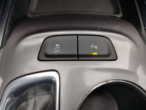 Used 2024 Chevrolet Malibu LT image 25