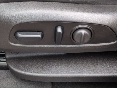 Used 2018 GMC Terrain SLT w/ Preferred Package image 13