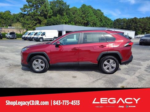 Used 2024 Toyota RAV4 XLE image 9