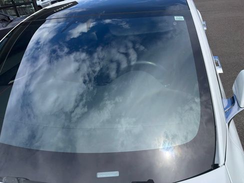Used 2018 Tesla Model S 100D AWD/4WD image 7