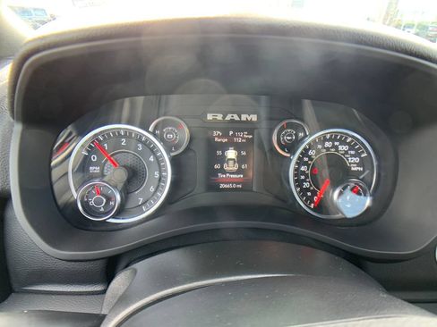 Used 2024 RAM 2500 Big Horn w/ Bed Utility Group AWD/4WD image 17