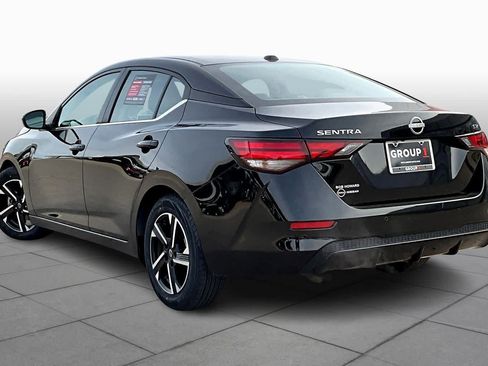 Used 2024 Nissan Sentra SV image 11