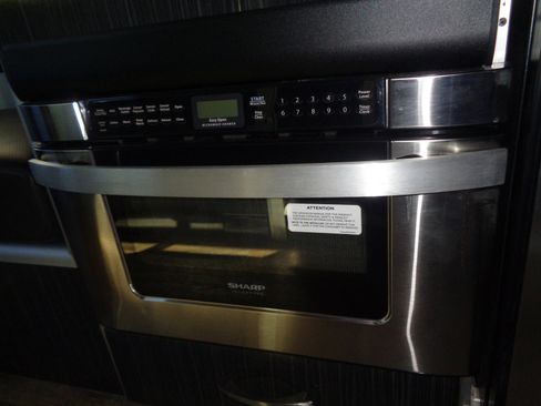 Used 2014 Mercedes-Benz Sprinter 3500 image 8