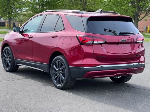 Used 2023 Chevrolet Equinox RS AWD/4WD image 9