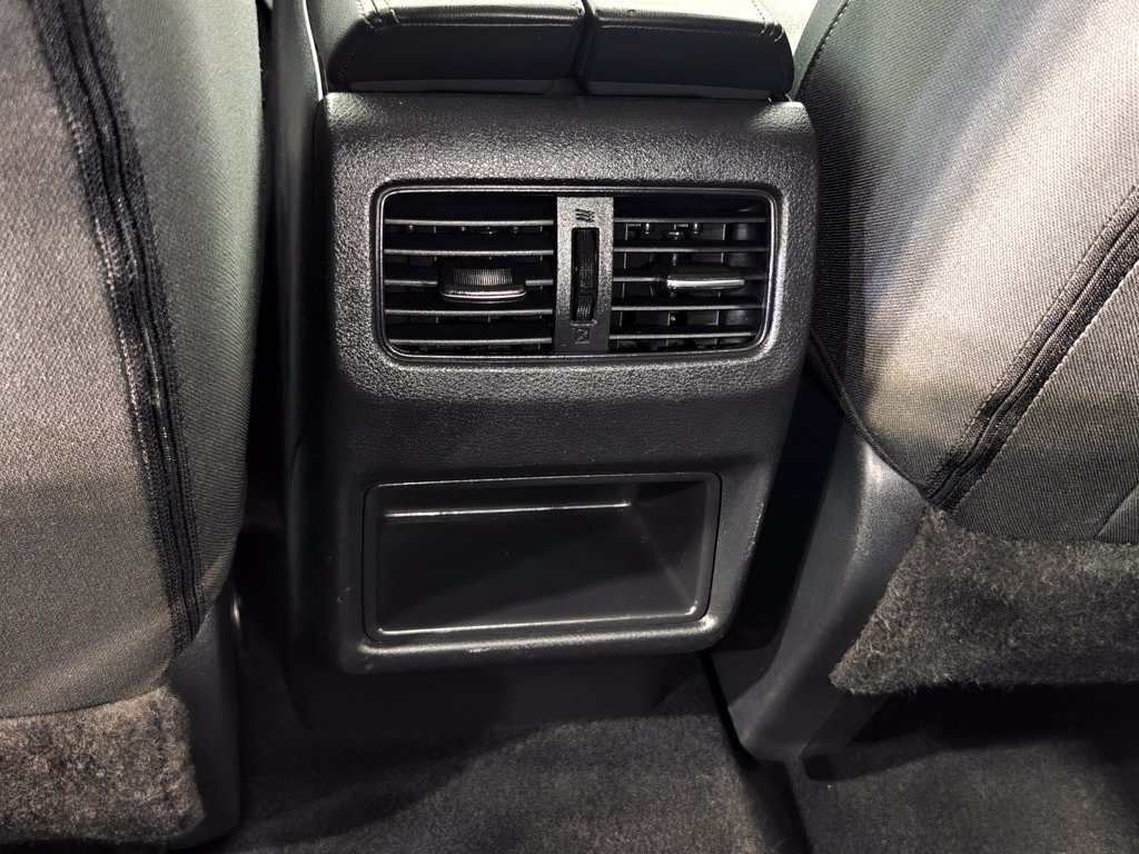 Used 2021 Nissan Rogue S AWD/4WD image 26