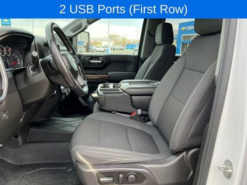 Used 2022 Chevrolet Silverado 1500 LT AWD/4WD image 4