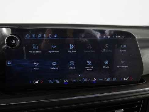 Used 2025 Chevrolet Suburban Premier image 27