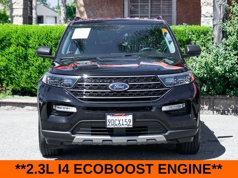 Used 2022 Ford Explorer XLT w/ Equipment Group 202A AWD/4WD image 3