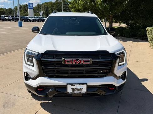 Used 2026 GMC Terrain AT4 w/ Convenience Package III AWD/4WD image 2