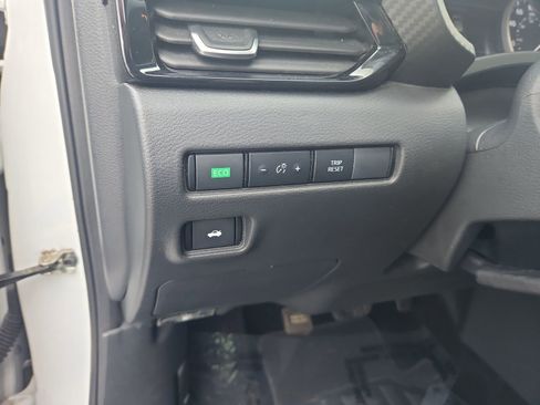 Certified 2024 Nissan Sentra SV w/ All-Weather Package image 13