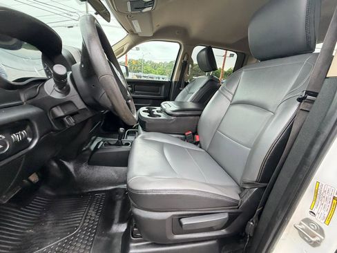 Used 2019 RAM 2500 Tradesman AWD/4WD image 32