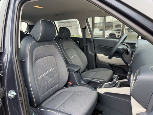 New 2026 Hyundai Venue SEL image 19