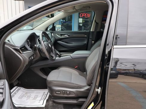 Used 2019 Buick Enclave Preferred w/ LPO, Cargo Package FWD image 23