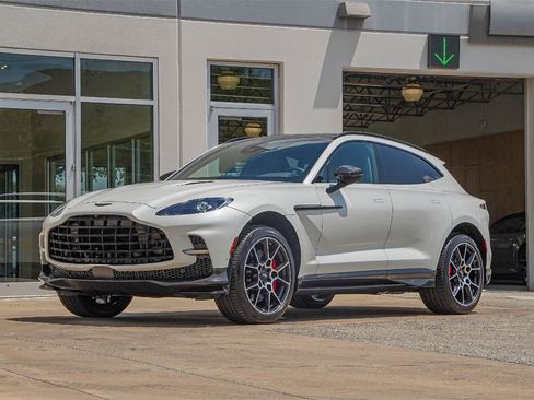 New 2025 Aston Martin DBX 707 image 19
