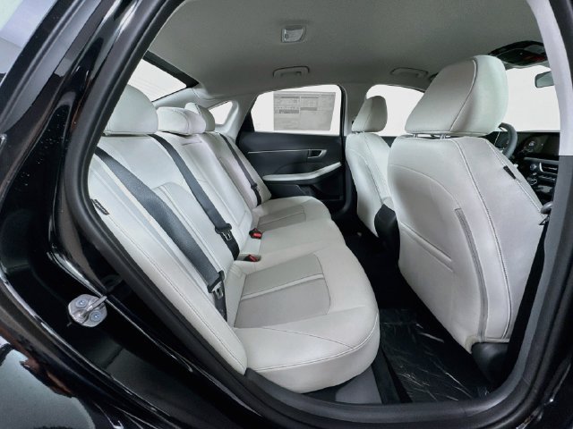 New 2026 Hyundai Sonata SEL FWD image 41