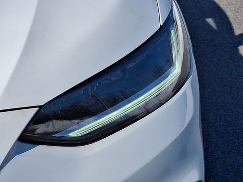 Used 2023 Honda HR-V LX image 13