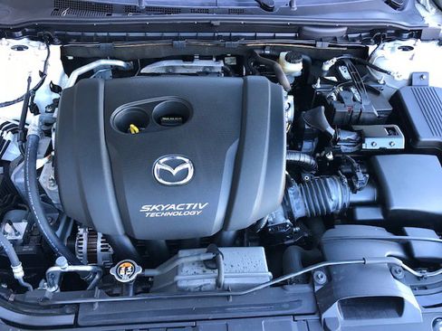 Used 2018 MAZDA MAZDA6 Touring image 11