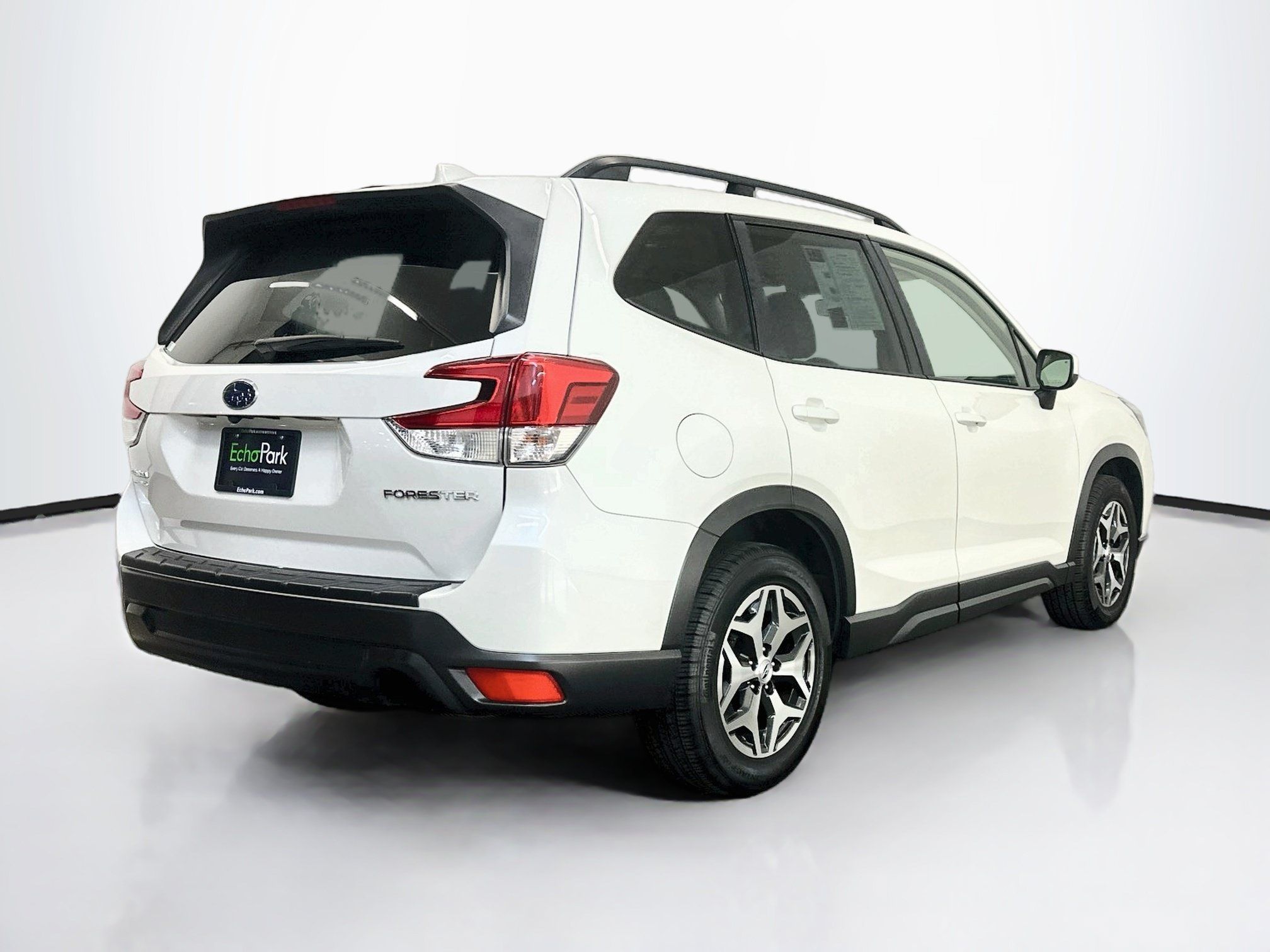 Used 2021 Subaru Forester Premium w/ Popular Package #1 AWD/4WD image 9