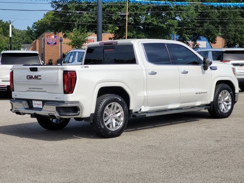 Used 2022 GMC Sierra 1500 SLT AWD/4WD image 5