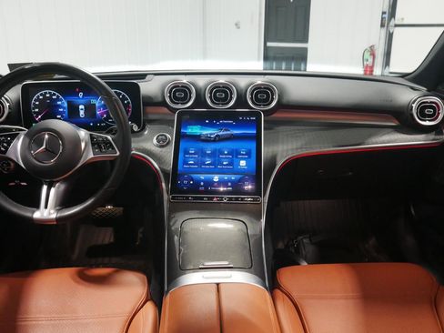 Used 2022 Mercedes-Benz C 300 4MATIC Sedan image 19