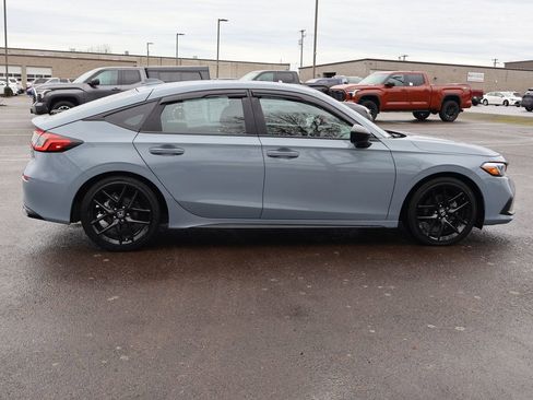Used 2024 Honda Civic Sport image 8