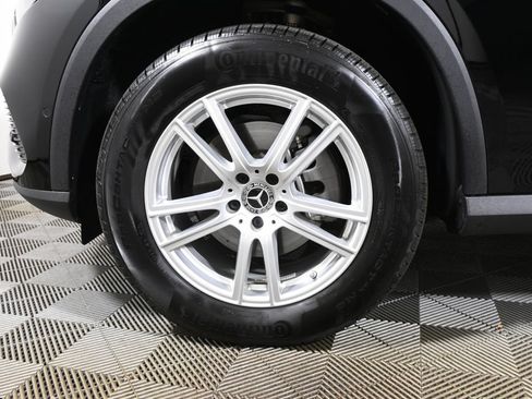 Used 2026 Mercedes-Benz GLC 300 4MATIC image 12