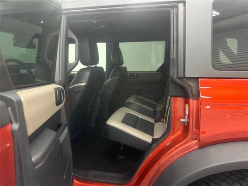 Used 2024 Ford Bronco Wildtrak image 21