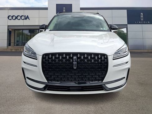 Certified 2025 Lincoln Corsair Reserve w/ Jet Appearance Package AWD/4WD image 2